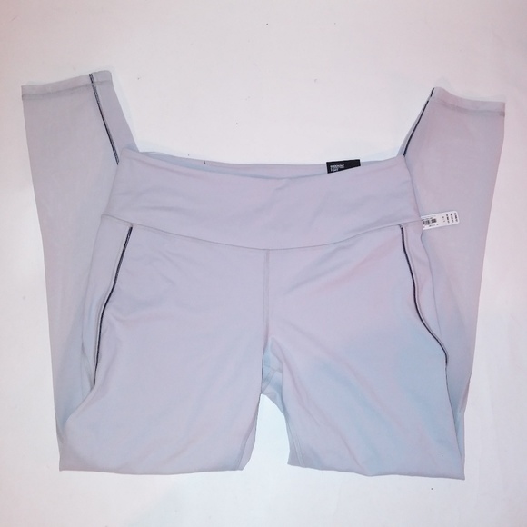 Victoria Secret Sport Knockout Tight - Picture 1 of 8